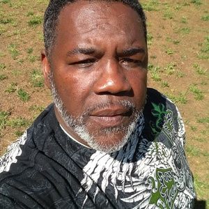 Meet your Posher, Kenneth